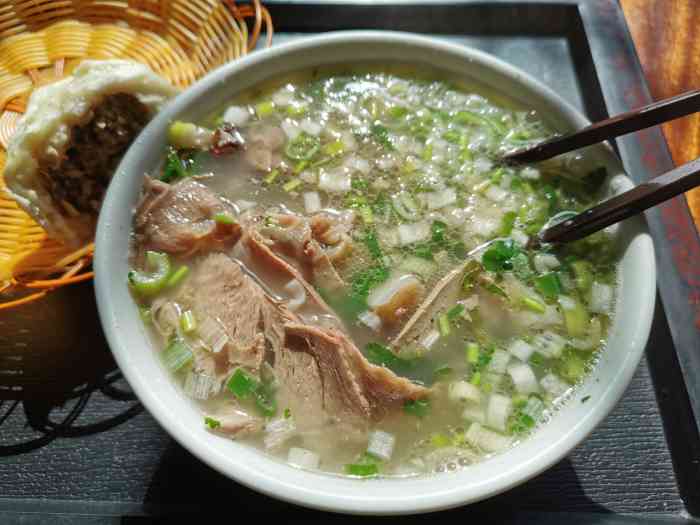 真下庄老石家羊肉馆-"多年前吃过,真的是老店了,老店不临街,所.