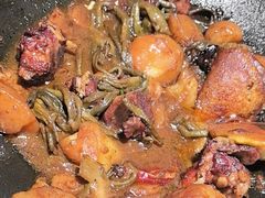 -万里闯关东铁锅炖菜馆(高新旗舰店)
