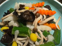 -前海沿·青岛菜(大拇指广场石老人店)