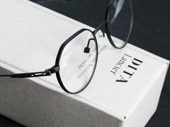 -目艮眼镜SHOWROOM(品牌集合店)