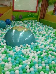 -孩子王(万达广场店)