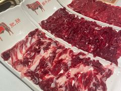 肥胼-左庭右院鲜牛肉火锅(金山万达店)