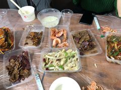 -蓝精灵饺子店