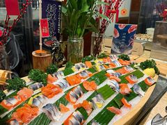 -大中华希尔顿酒店-念自助餐·嗨啤·小龙虾