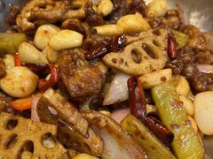 干锅牛蛙-老人和饭店(淮海中路店)