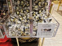-VENCHI 闻绮(北京国贸商城店)