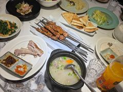 -贯贯吉·清真餐厅(浙江中路店)