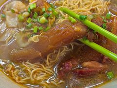 -万利洪记粉面美食