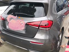 -上海星瀚奔驰4S店(红柳路店)