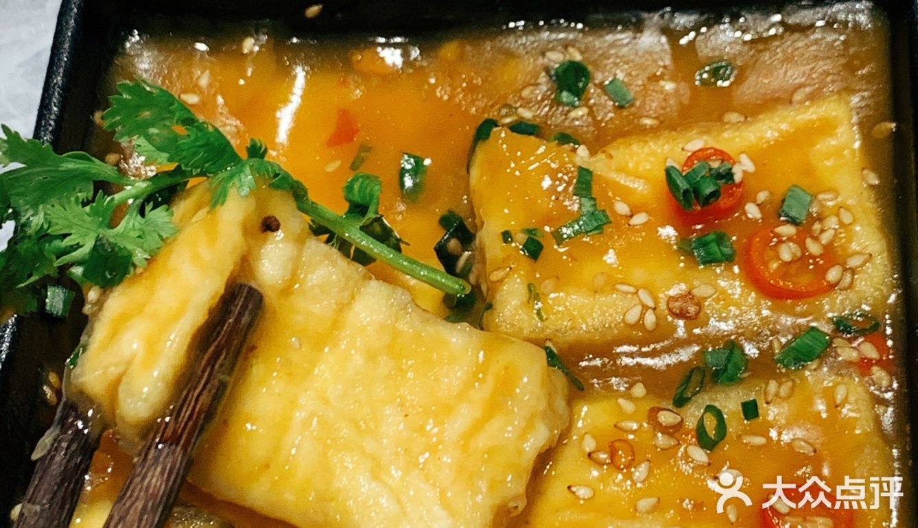 马尾姑娘小黄锅