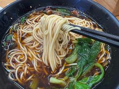 -丽影重庆小面(定西路店)