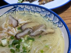 -二孃鸡爪爪(东风路总店)