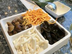 -一席地·本地鸡窝·杭帮鸡火锅(萧山银隆百货店)