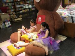 -外研书店(北京外国语大学西校区北外国际大厦店)