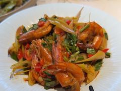 -云海肴·汽锅鸡·云南菜(天山百盛优客店)