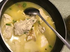 金牌豆腐煲-山外山菜馆(玉泉路店)