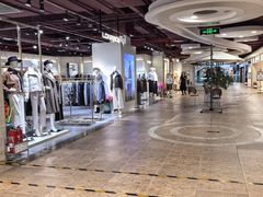 -燕莎奥特莱斯购物中心