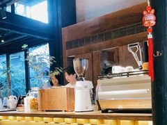 -Metal hands·铁手咖啡