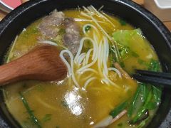 -妈妈故事米线(市府恒隆店)