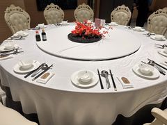 -红鼎豆捞·专注品质海鲜20年(宝丰路店)