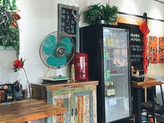 -猫爷的腔调·黔小馆(交大医学住宅区店)