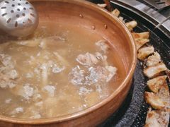 -阿山卓·野生菌火锅·纳西火塘烤肉