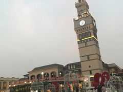 -王府井奥莱临潼小镇(临潼店)