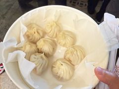 蟹黄鲜肉小笼-南翔馒头店(豫园店)