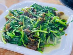韭菜炒地皮菜-山里人家土菜馆(茅山店)