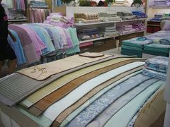 -鑫海韵通大卖场(石园店)