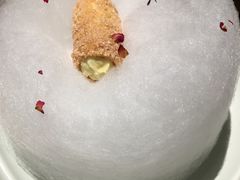 榴莲酥卷-小大董·烤鸭(凤凰汇店)