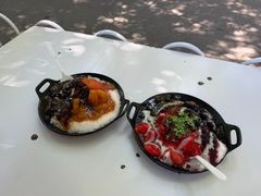 三莓炼乳刨冰-王中王刨冰