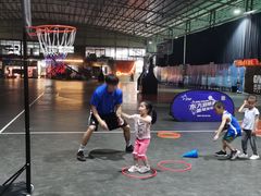 -东方启明星篮球培训(击掌校区)