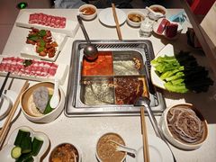 -海底捞火锅(凤凰广场店)