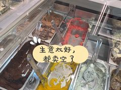 -VENCHI 闻绮(上海佛罗伦萨小镇店)