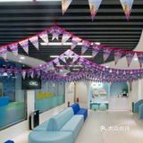 怎么选择而宝宝游泳馆。