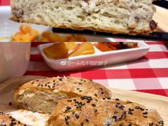 红豆味手工杂粮方饼-西贝(宁波天一国购店)