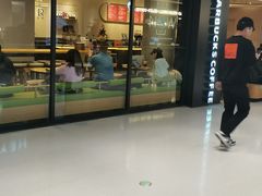 -星巴克臻选(北京银泰店)