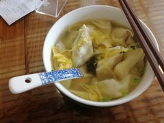 -笑来喜馄饨小笼工坊店(湖滨街店)