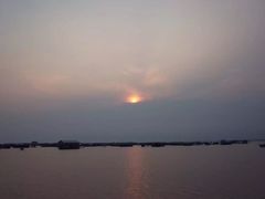 -洞里萨湖