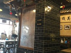 -老鼎万春卤菜(鹭湖宫8区店)