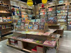 -雨丝书店(综合商业楼店)