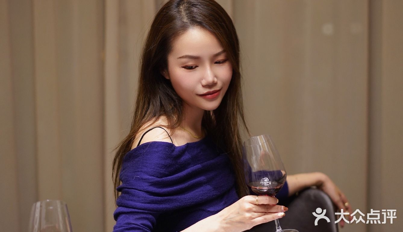 湘粤菜系的极致融合 三椒焗帝王蟹爱了 🌶️🦀️