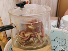 -荷花亭·湖北融合菜(中商广场店)