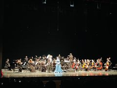 -交通银行前滩31演艺中心