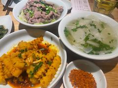 -全牛匠·乐山跷脚牛肉(新中关店)