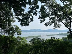 -宝石山