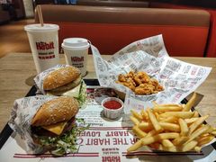 -The Habit Burger Grill 哈比特汉堡(复兴soho店)
