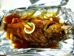 铁板锡纸鲈鱼-高第街56号港式餐厅·精选(世茂广场宽厚里大明湖店)