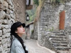 -高荡千年布依古寨旅游景区